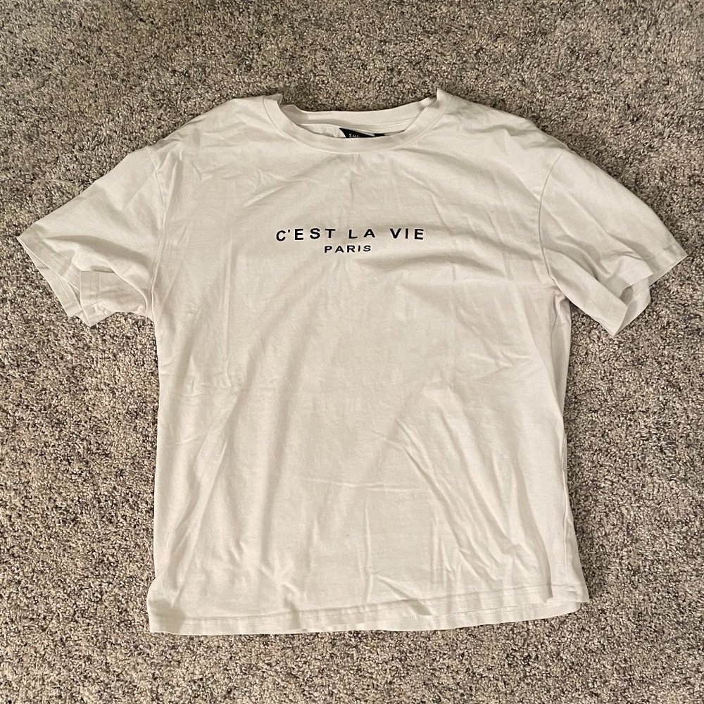 C'est La vie graphic tee